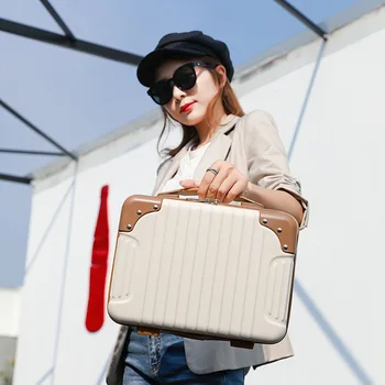 2023 Makyaj Çantası Kadın Seyahat Çantası Moda Kozmetik saklama çantası 14 İnç Mini Bavul Çantası Makyaj Çantaları Kadınlar için